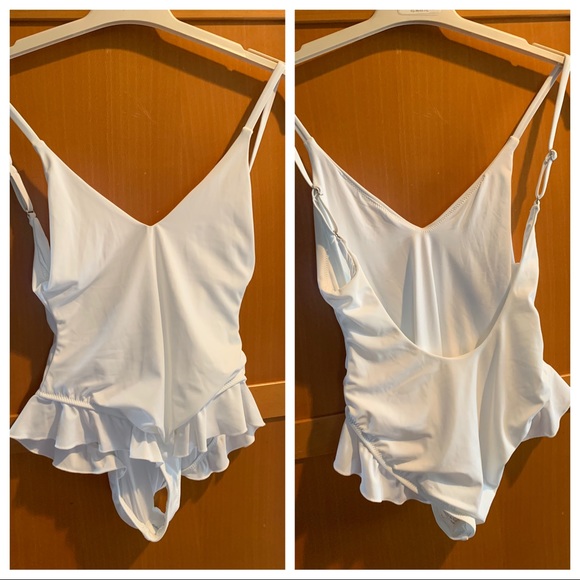 Nasty Gal Alina Swimsuit - Picture 3 of 7